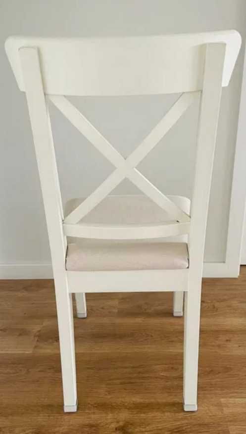 5 cadeiras IKEA INGOLF
branco/Hallarp bege + de 50% de desconto