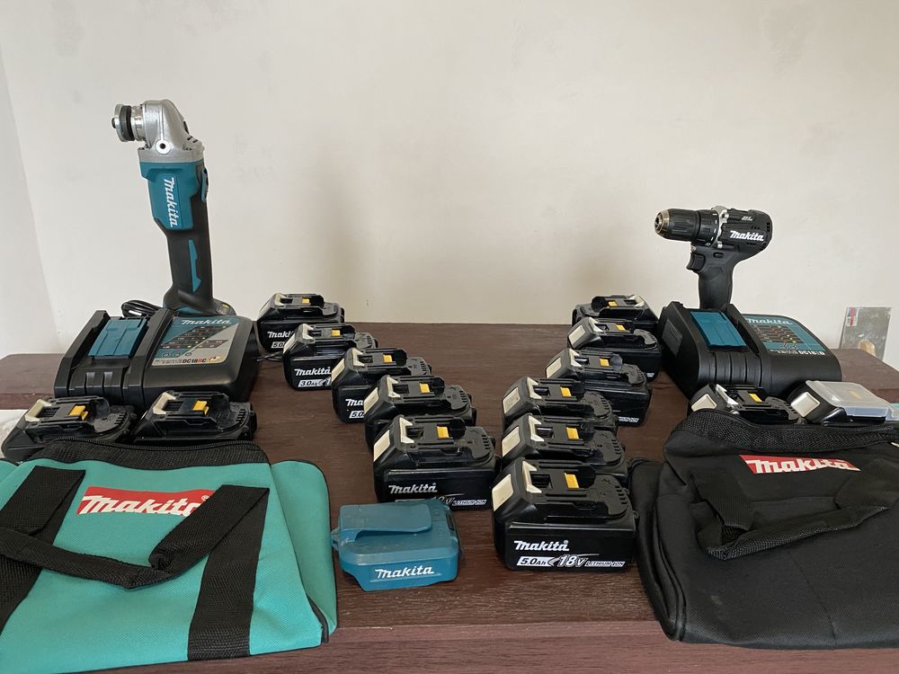 Зарядний пристрій зарядка Makita  18V LXT