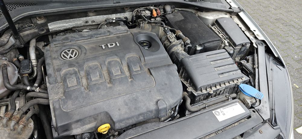 Продам vw golf 7, 1.6 tdi, в багатій комплектації