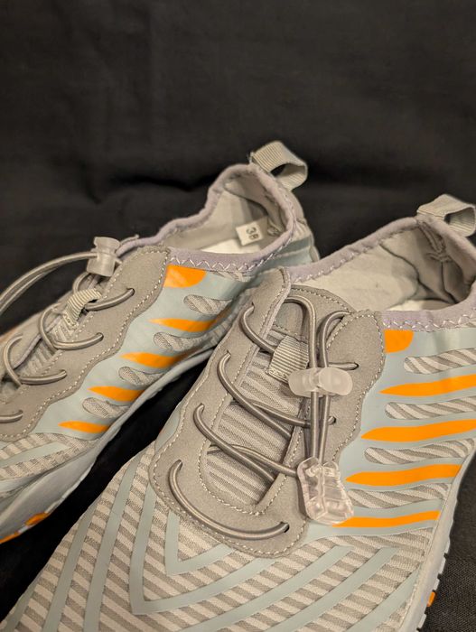 Buty, tenisówki do wody