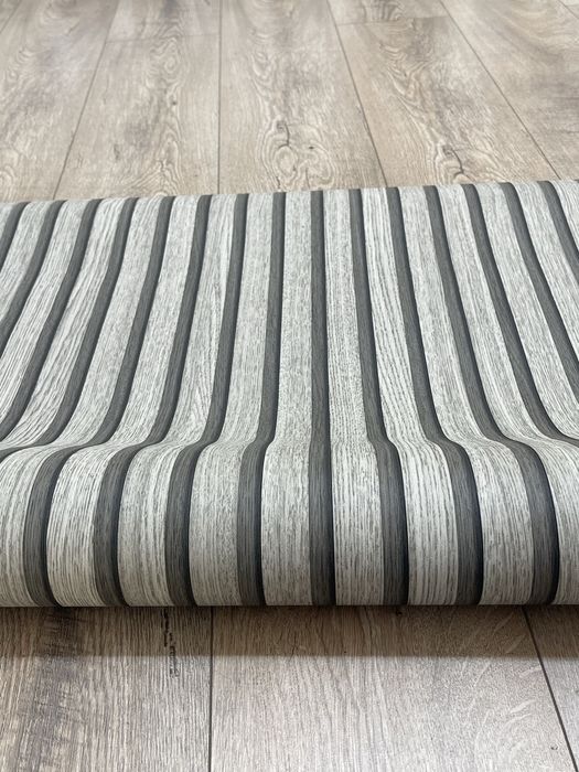 Шпалери. Метрові. Під декоративну рейку .