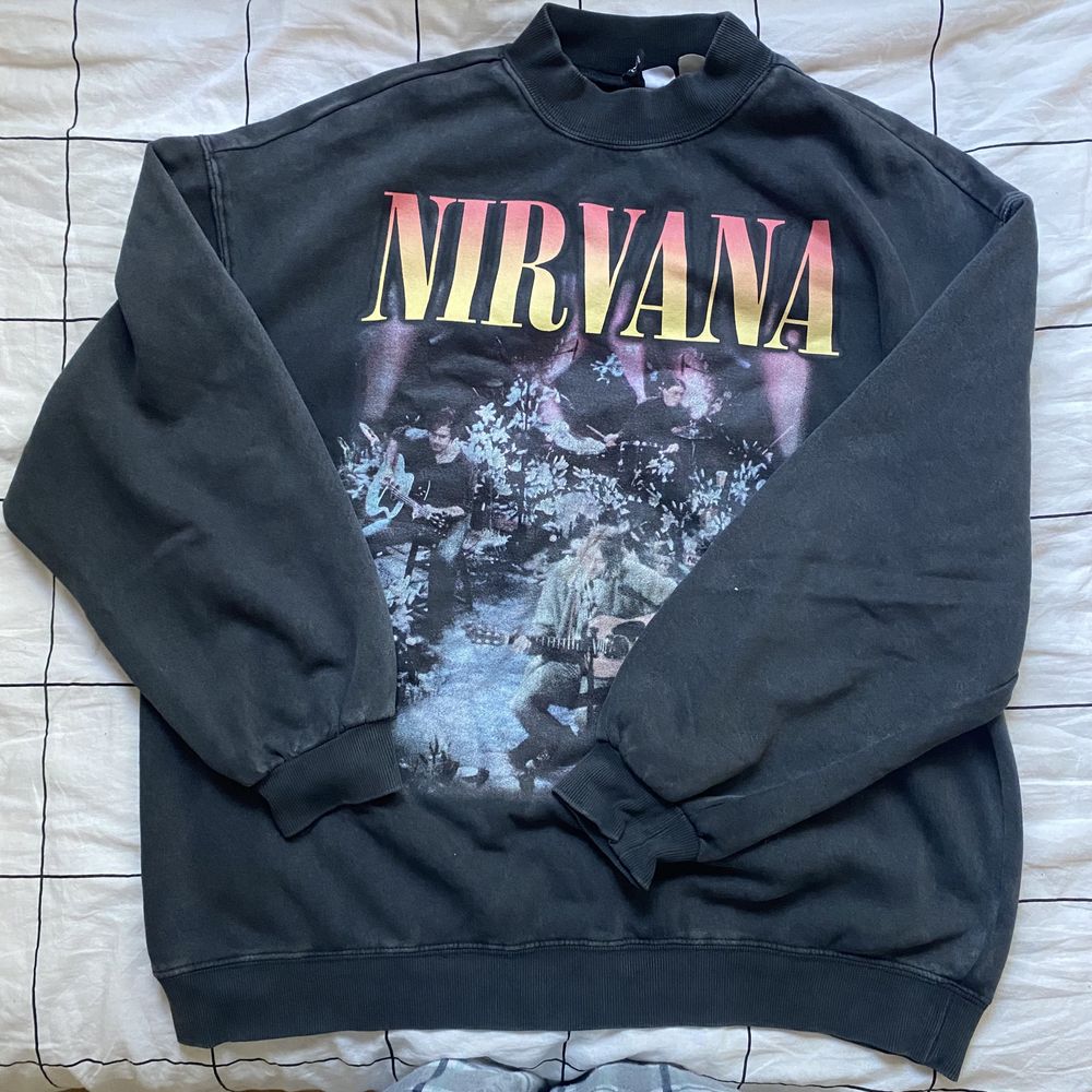 Nirvana H&M світшот