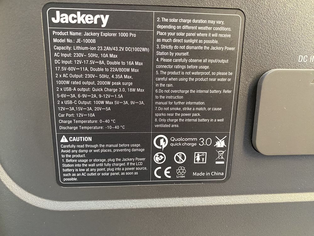 Портативна електростанція Jackery explorer 1000pro