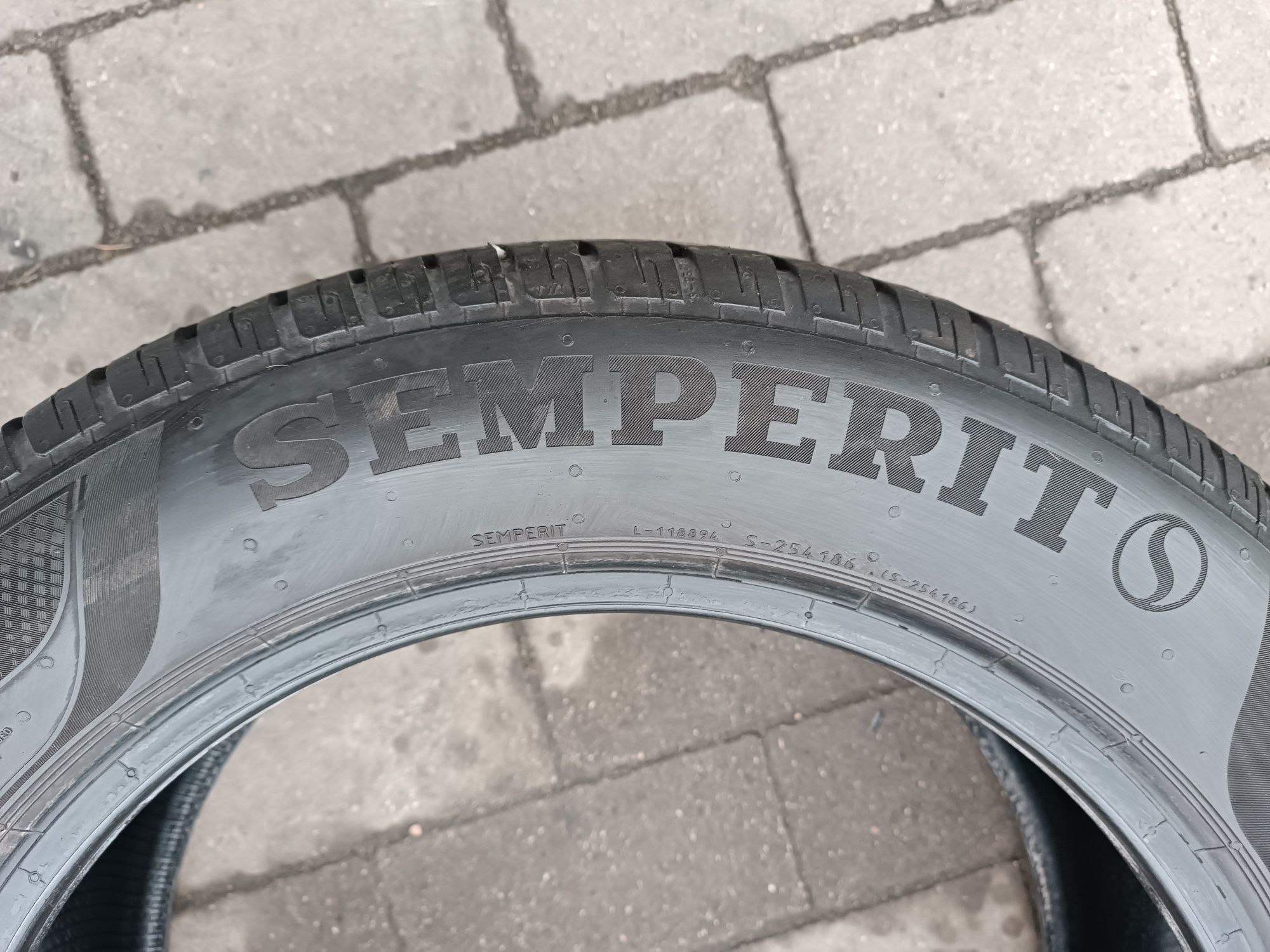 205/55R16 Semperit Speed- Life 3