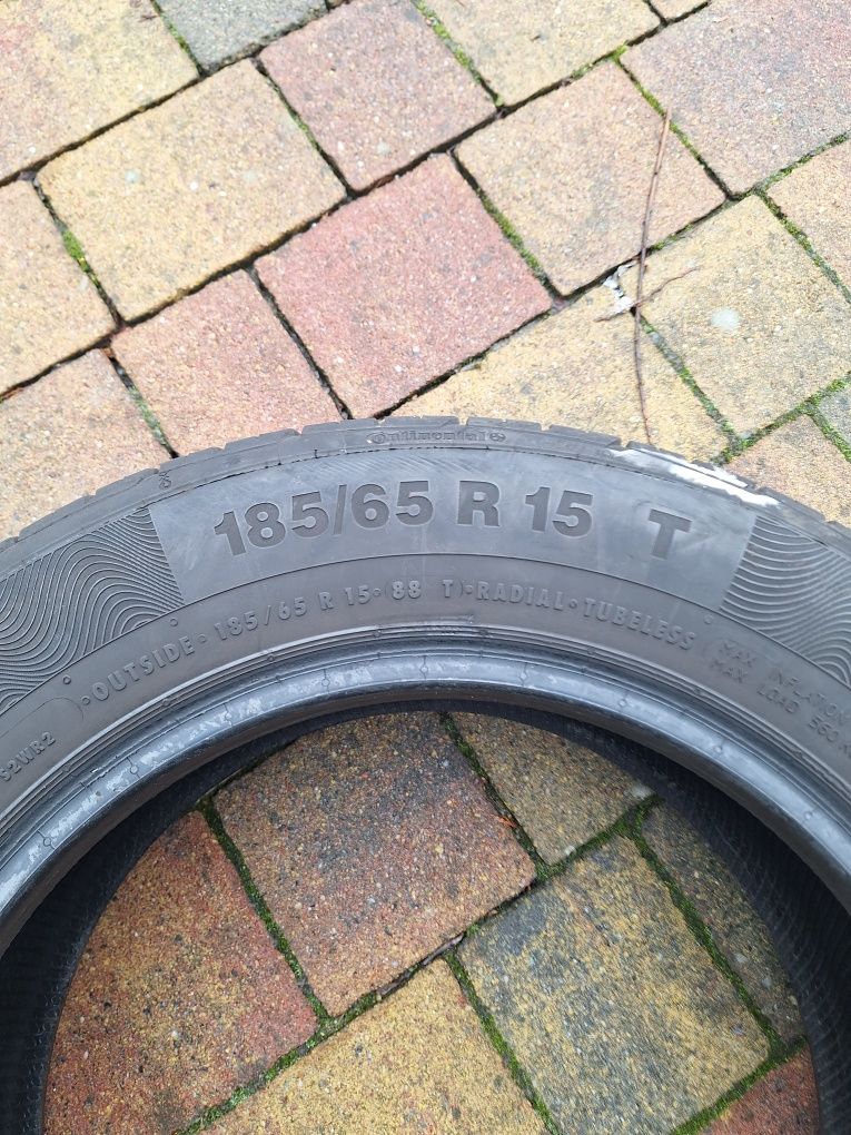 Dwie letnie opony marki Continental 185/65 R15