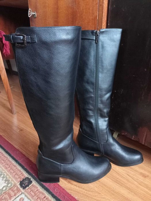 Сапоги из экокожи зимние 37р.