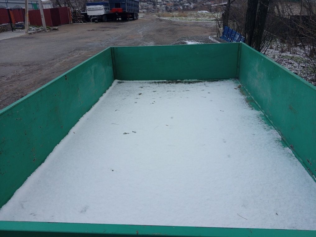 Продам Тракторний Прицеп 2птс4