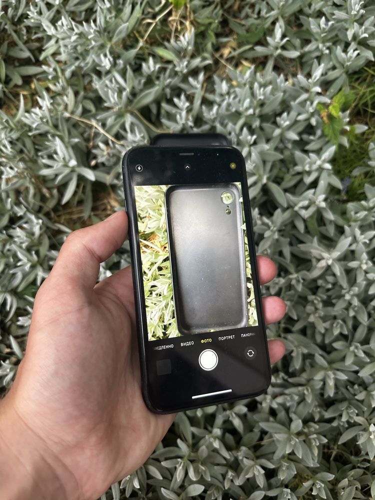 Хороший! Iphone Xr 64gb