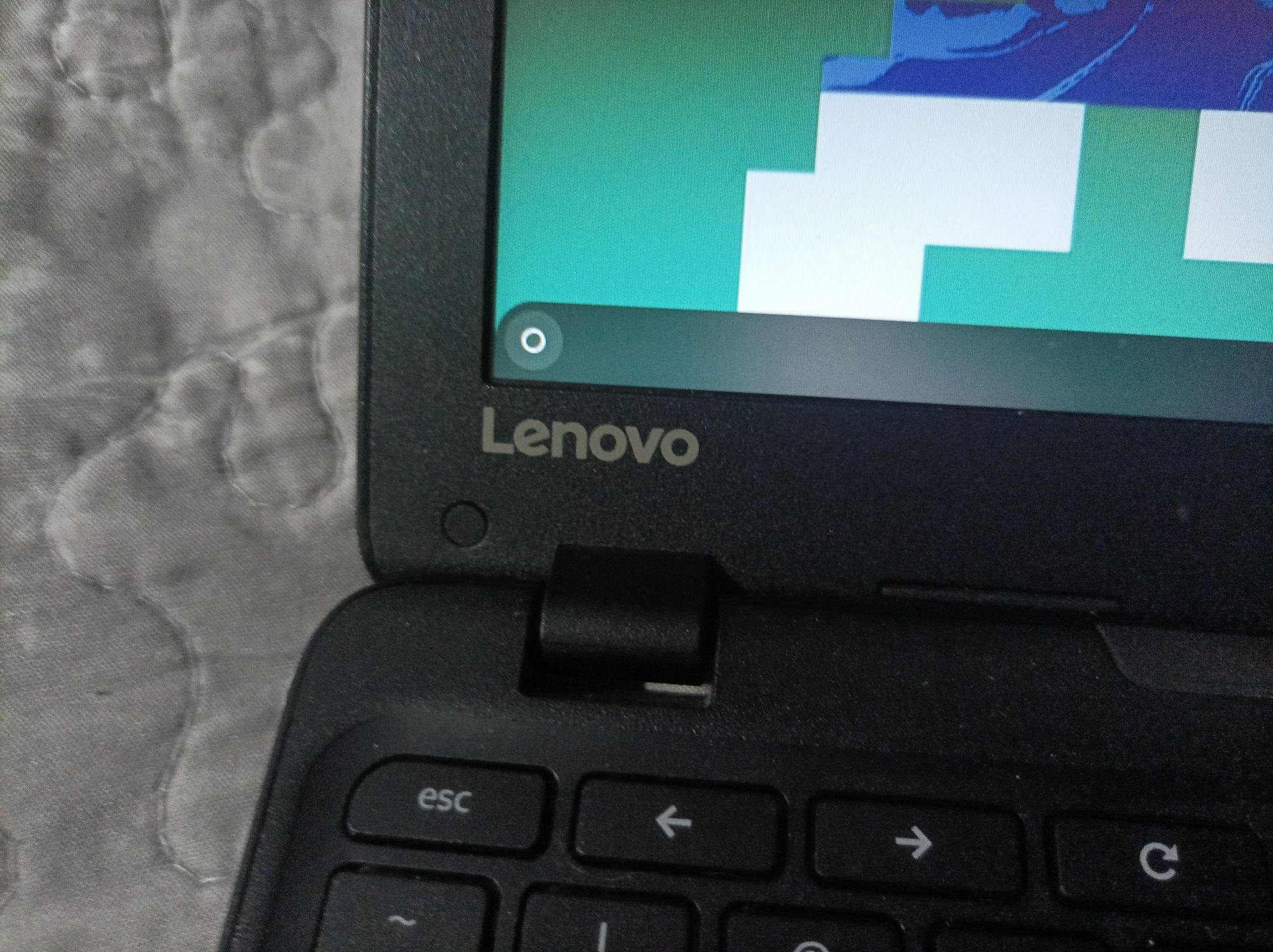 Lenovo chromebook n23 z kablem kamerką i mocną baterią