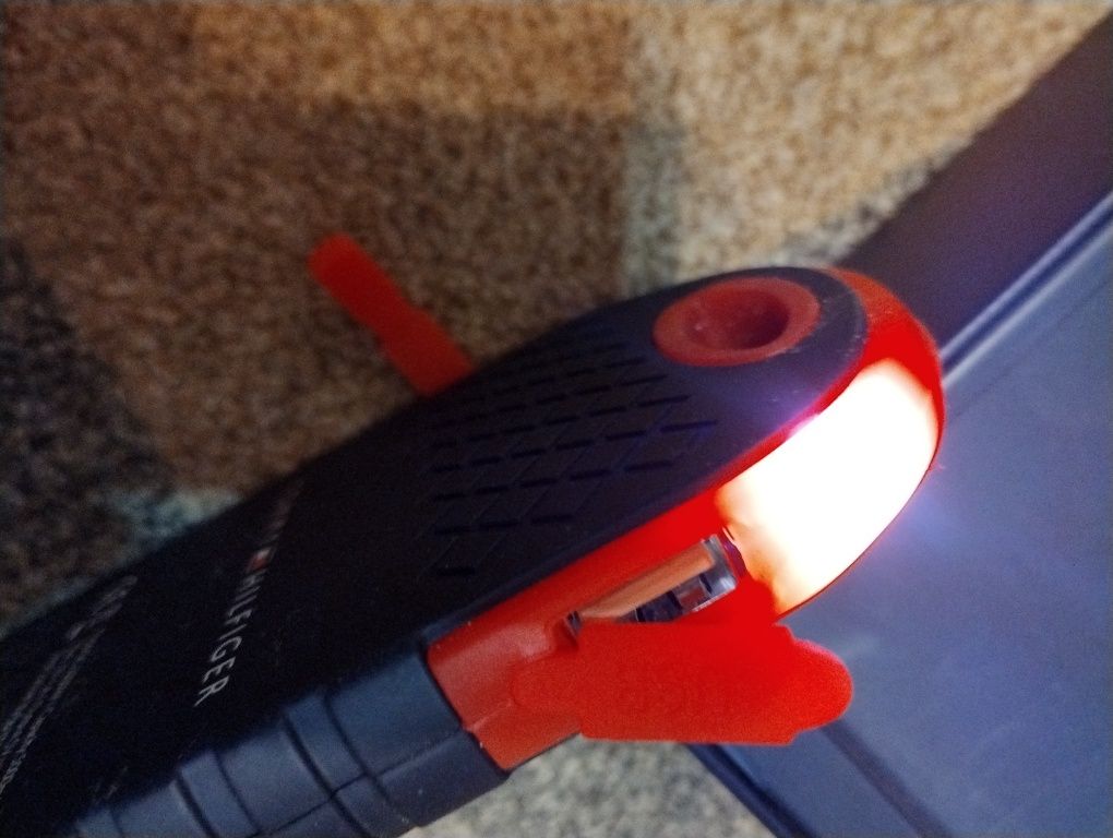 Ładowarka solarna Tommy Hilfiger power bank