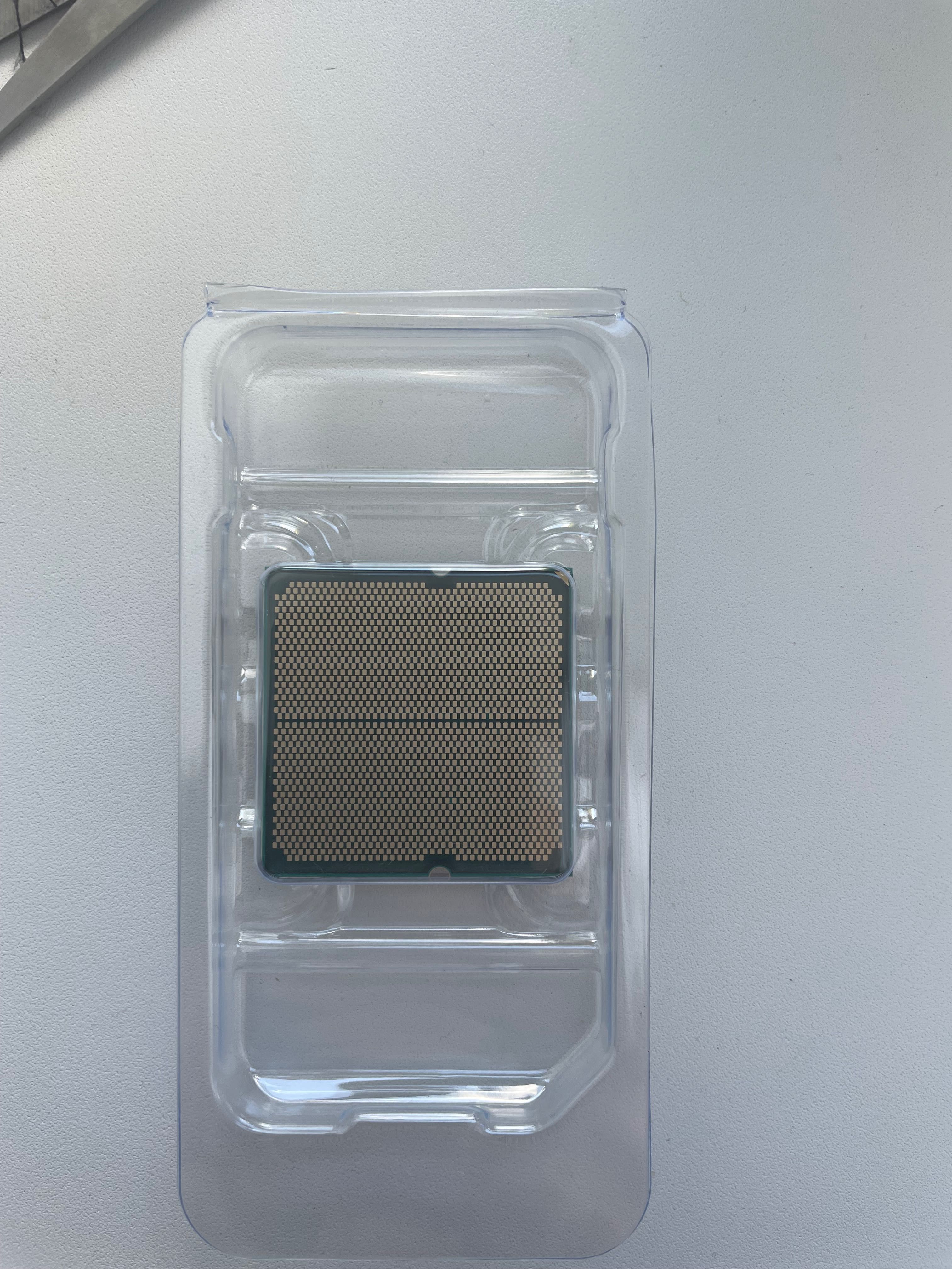 Процессор новый  AMD Ryzen 7 7700 sAM5 Tray