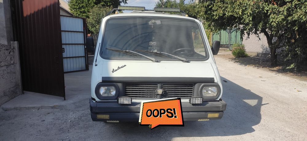Продам автомобиль Раф2203