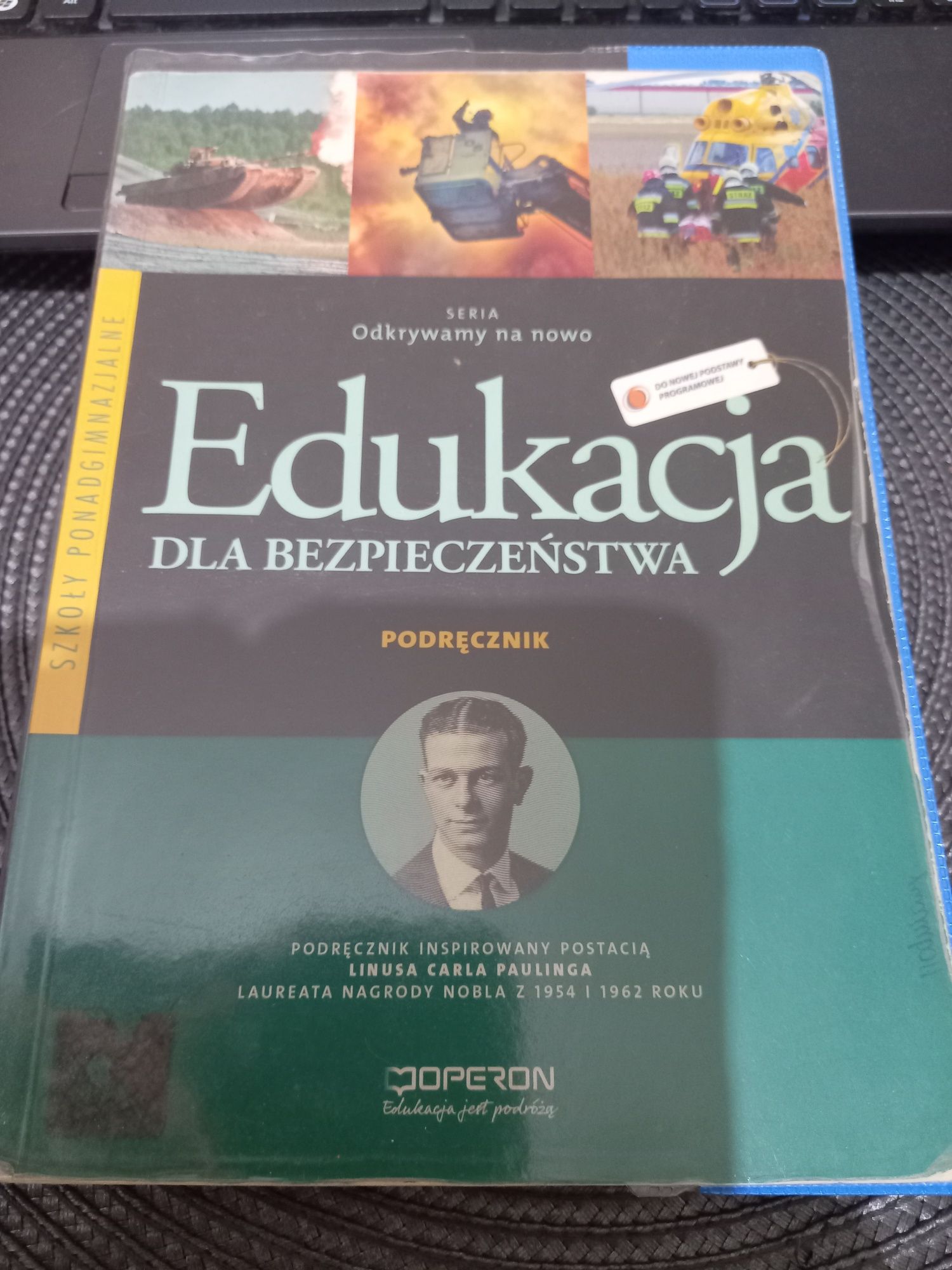 Edukacja dla bezpieczeństwa Podręcznik Anna W. Nowak-Kowal, Mariusz Go