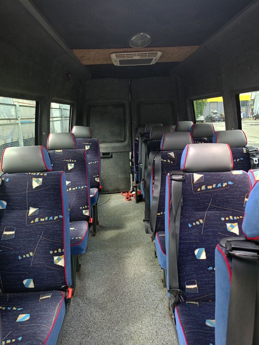 Sprinter autobus.19 osób
