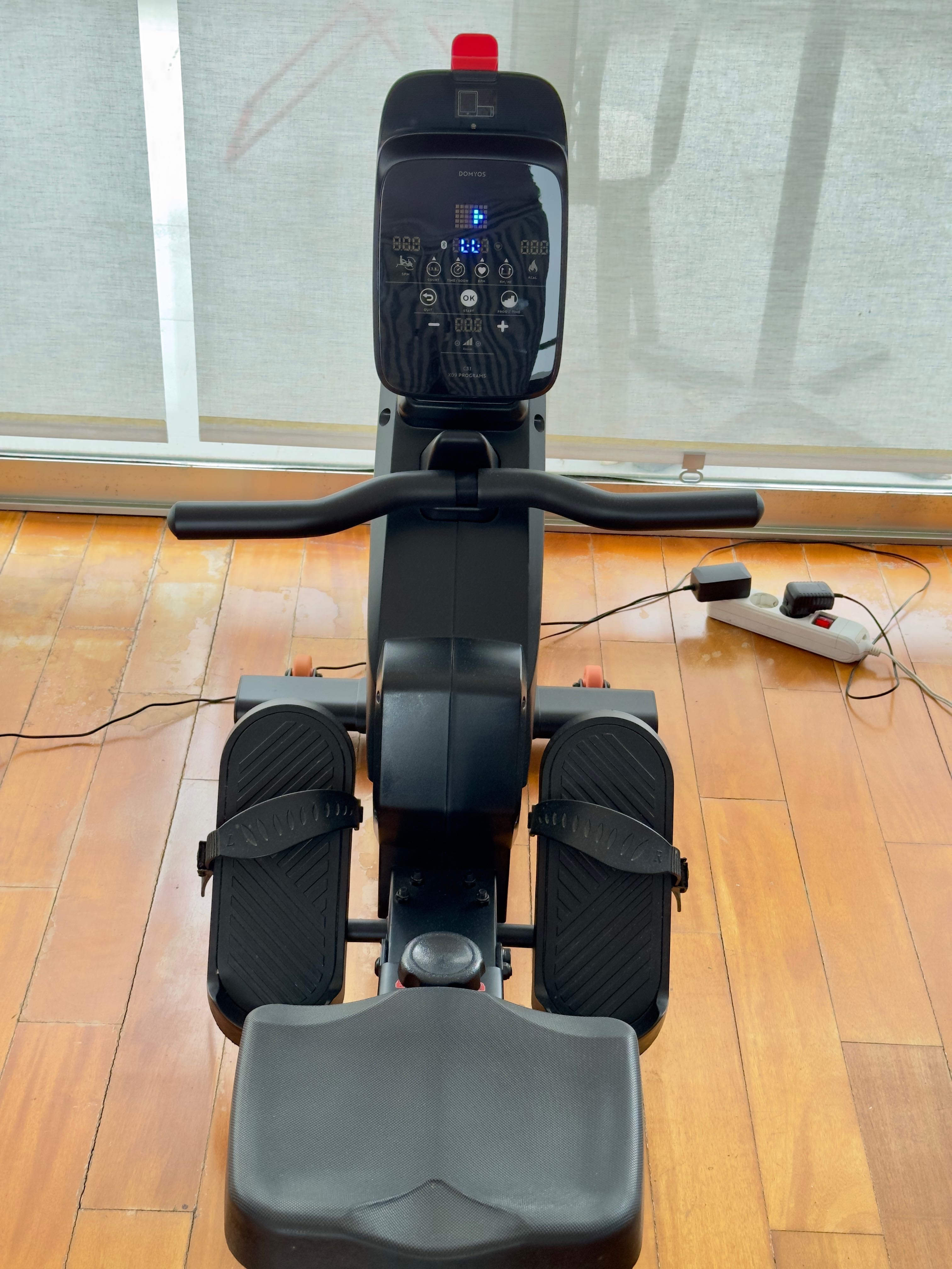 DOMYOS
Máquina de Remo 500B Autoalimentada e Conectada