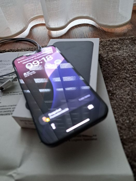 Iphone 13 black 128 Gb