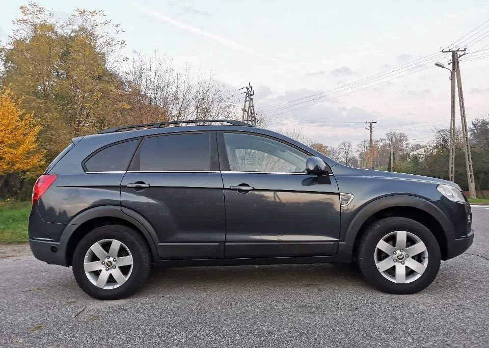 Chevrolet Captiva LT 2007 2.4 ГБО 4x4