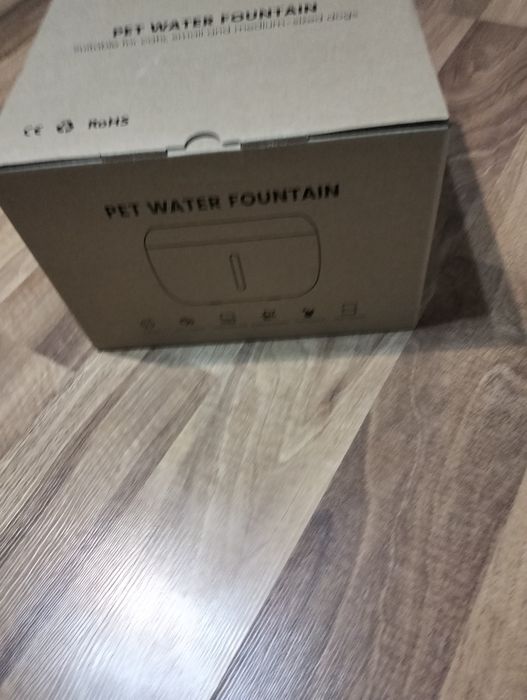 Fontana poidło dla kota 2.5 l