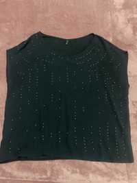 Blusa preta com esferas prateadas estampadas “Benetton” tamanho L