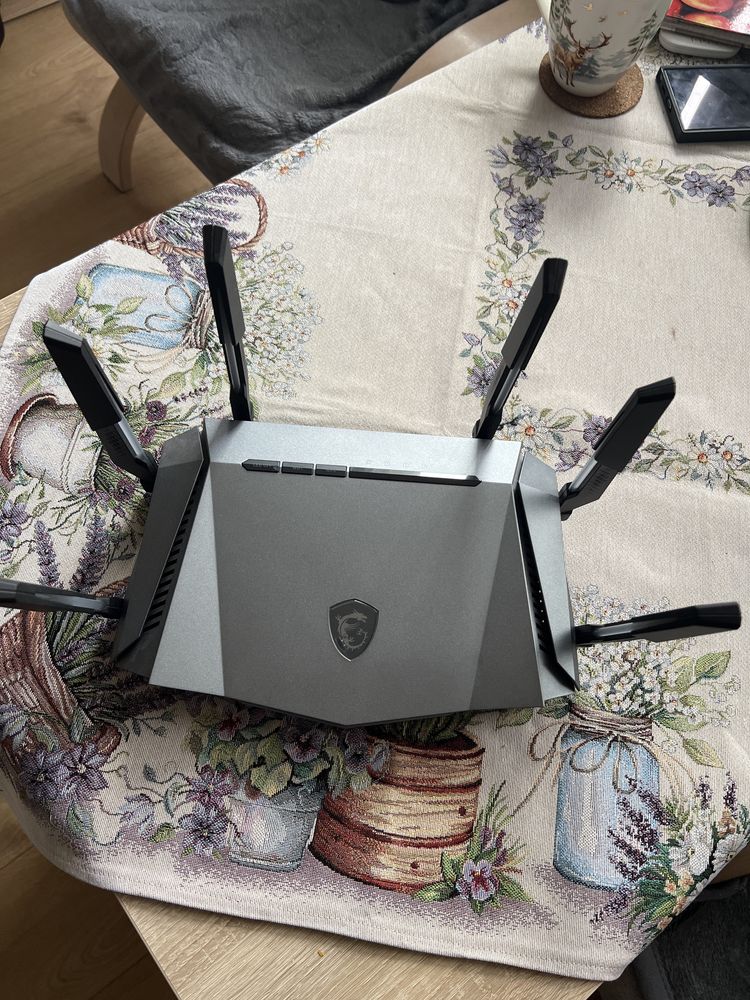 Router RadiX AXE6600 msi