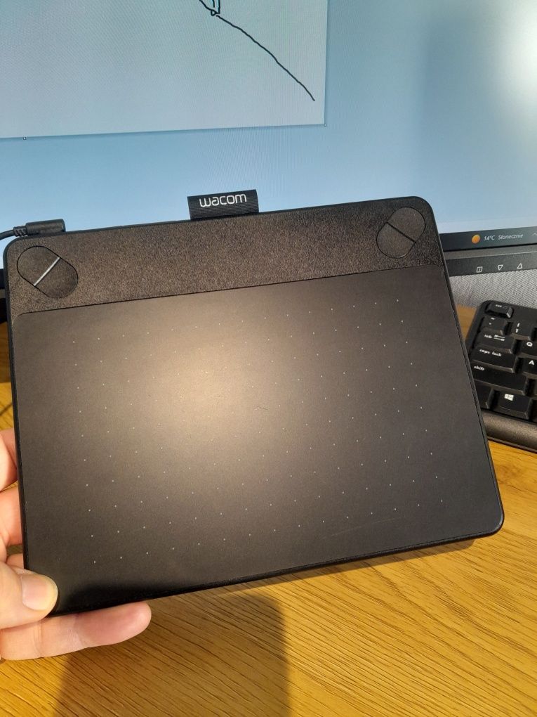 Tablet graficzny Wacom CH-490 INTUOS + Piórko. Jak nowy!