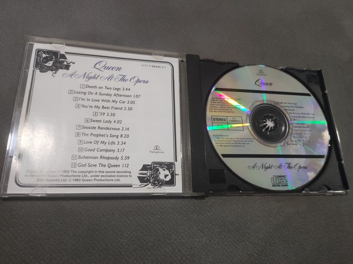 CD "A Night at the Opera" de Queen