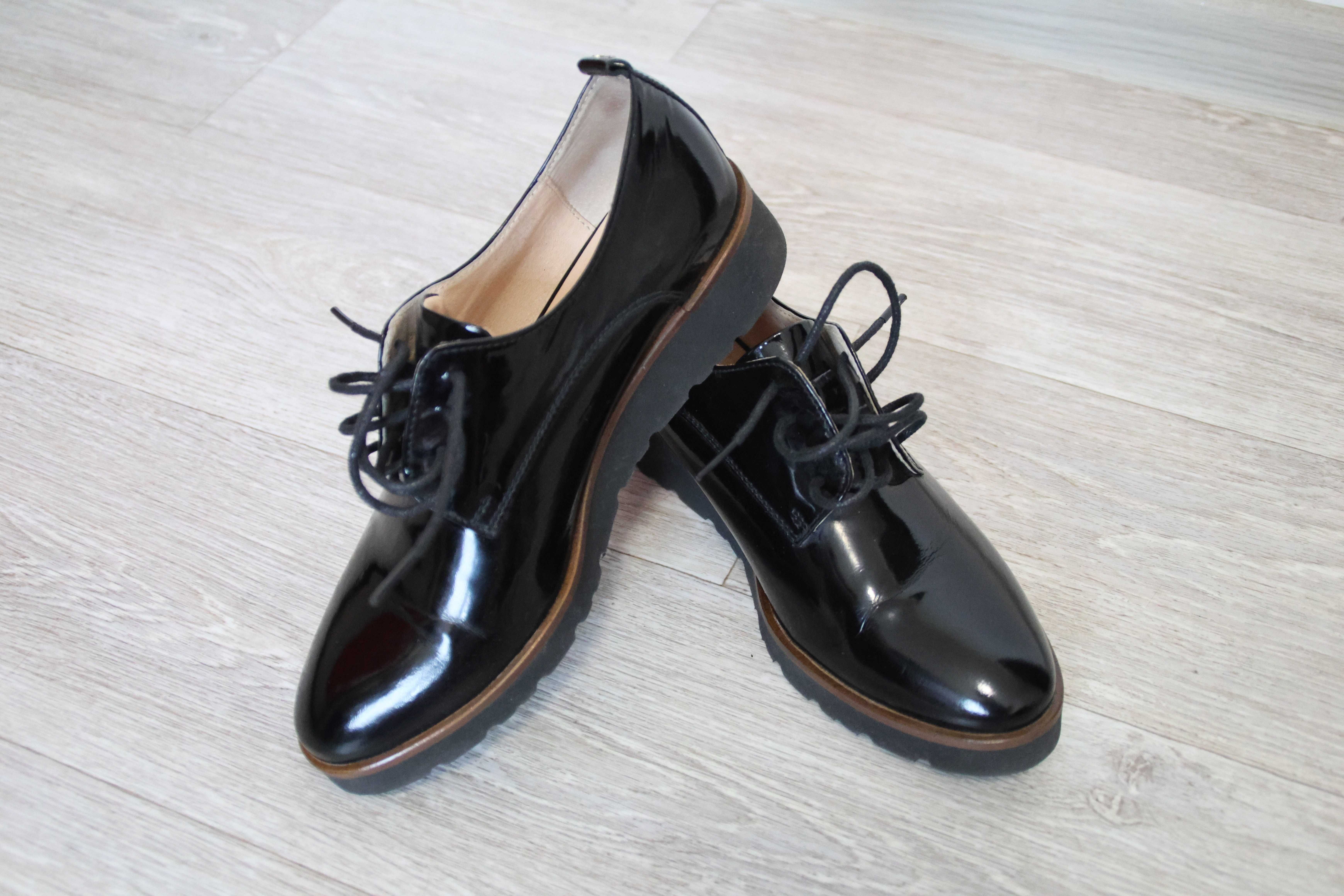 Wojas eleganckie buty
