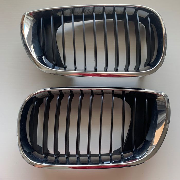 BMW -  Grelhas FRENTE