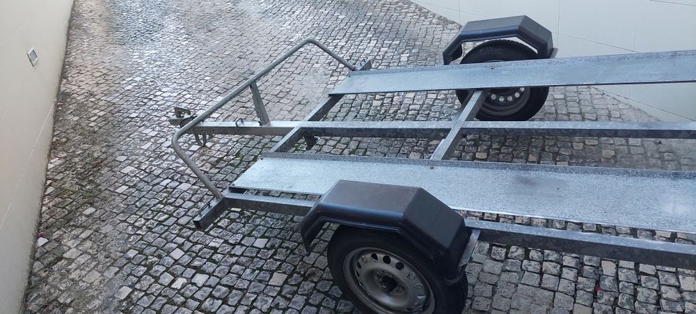 Atrelado Toniauto  moto