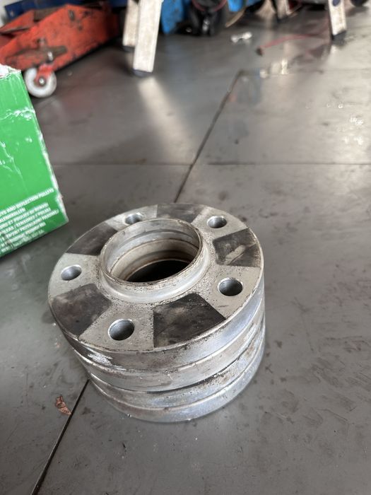 Espaçadores / Alargadores 20mm Bmw 5x120 com pernos