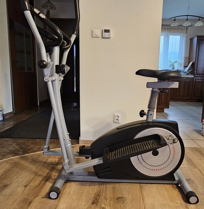 Orbitrek, trenażer,  rower York Fitness xc530