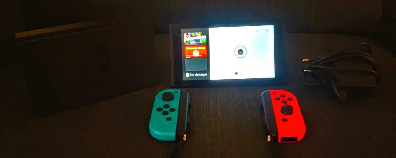 Nintendo Switch V2 (Jogos á parte)