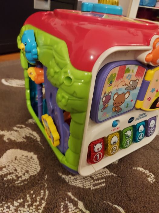 Interaktywna kostka VTECH