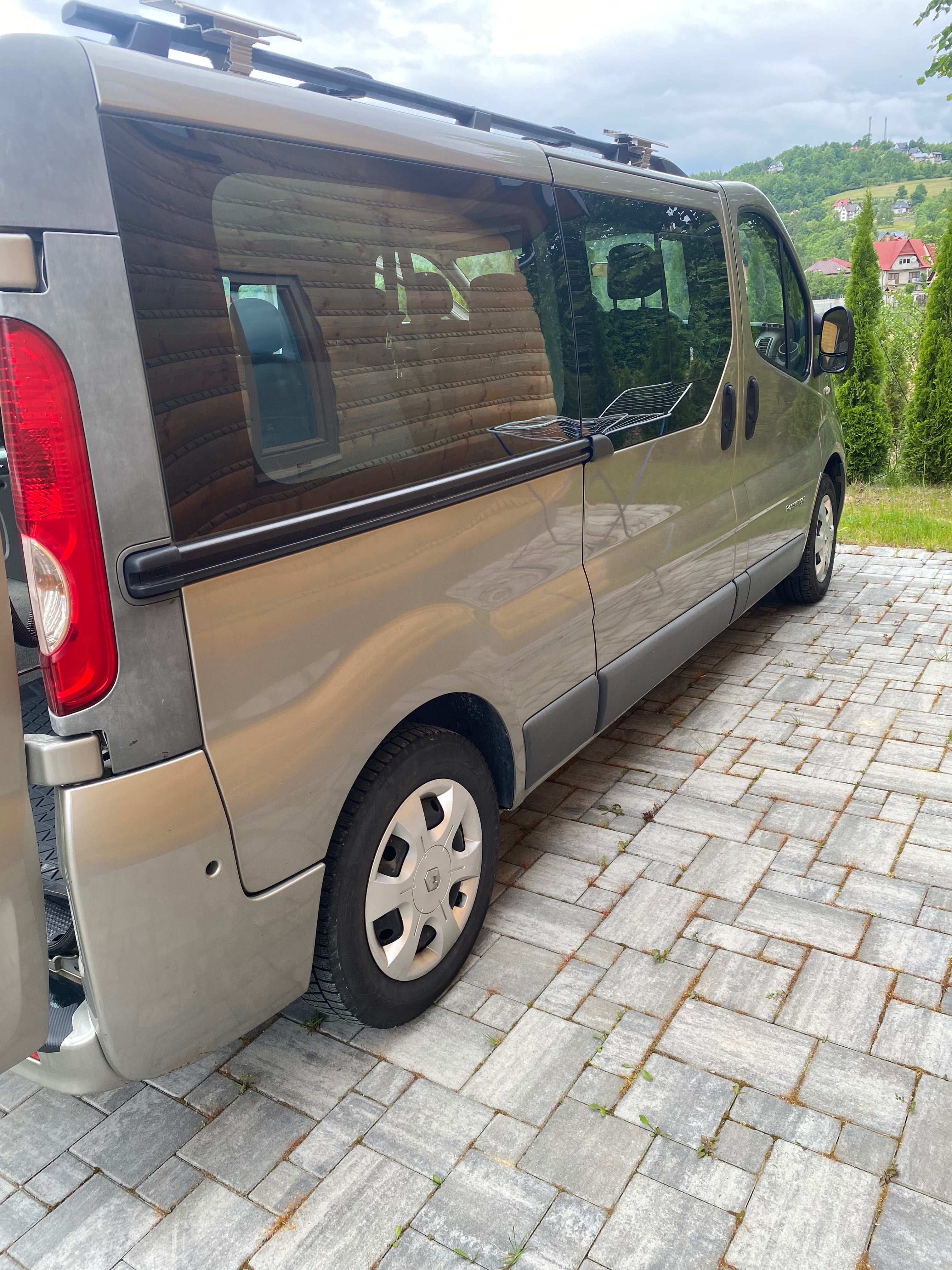 Bus wynajem z kierowcą Transport osób