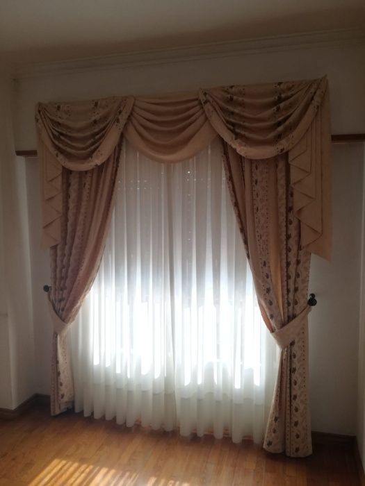 Cortinados 230x196cm
