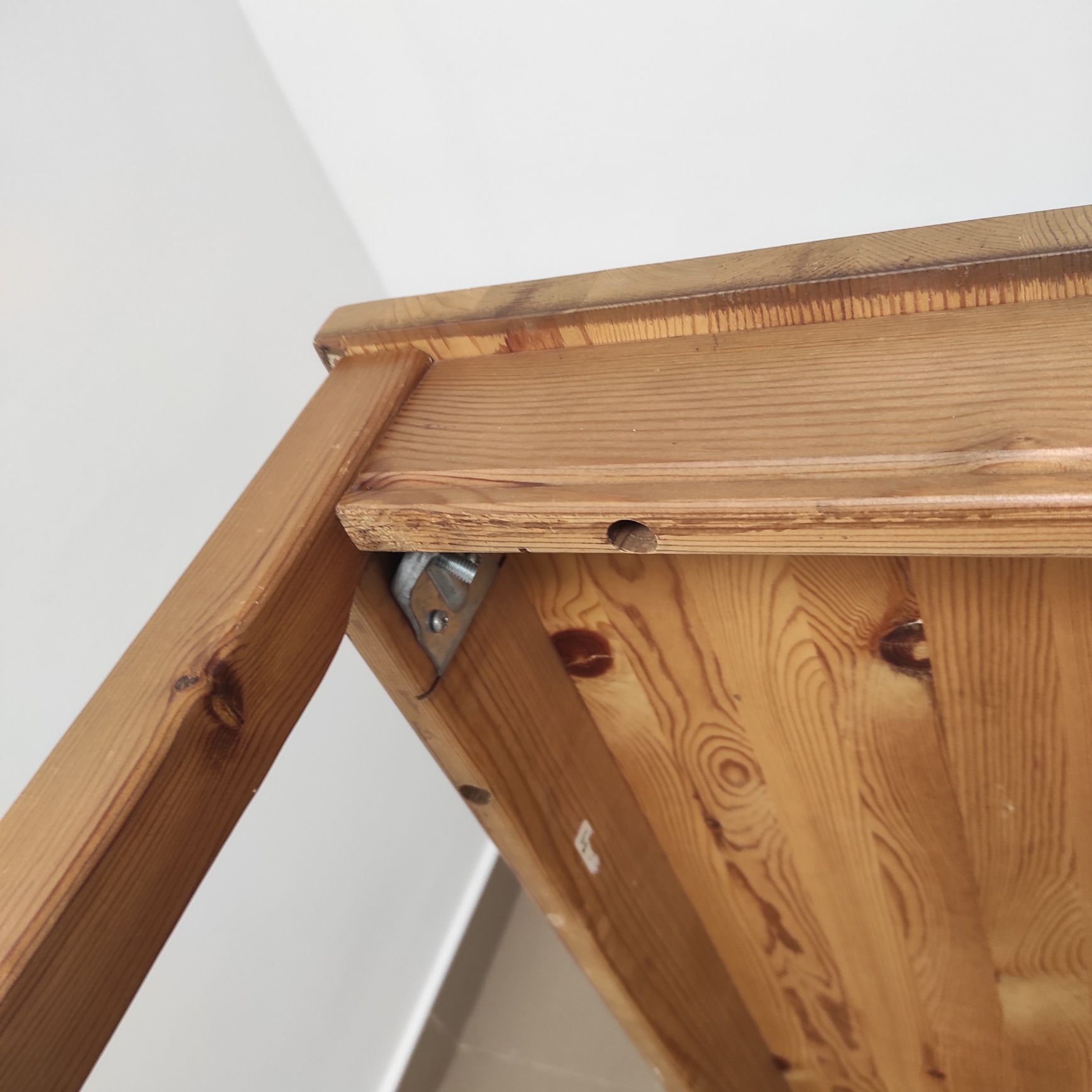 Stół drewniany sosna Ikea
