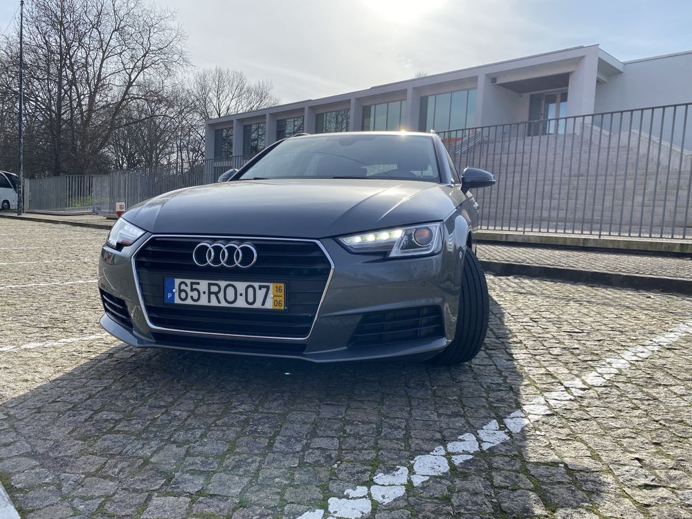 Audi a4 avant automática comprada nova, todas as revisões na marca