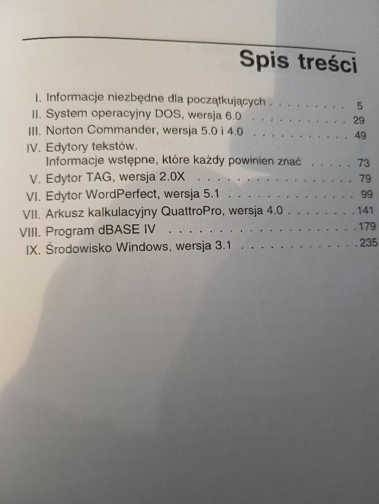 Dwie książki o obsłudze komputerów od podstaw i zbiór zadań z informat