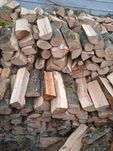 Дрова дуб,ясен сухі рубані ,складенні не насипом