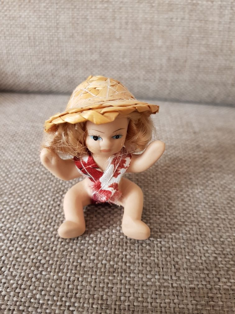 Porcelanowa laleczka mini