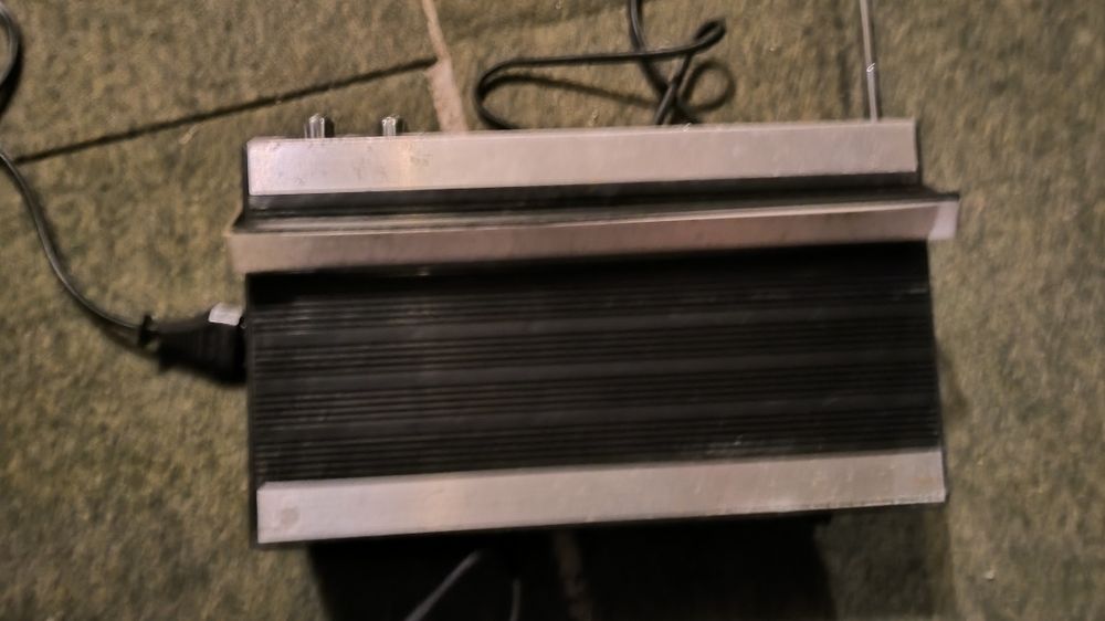 Rádio antigo vintage