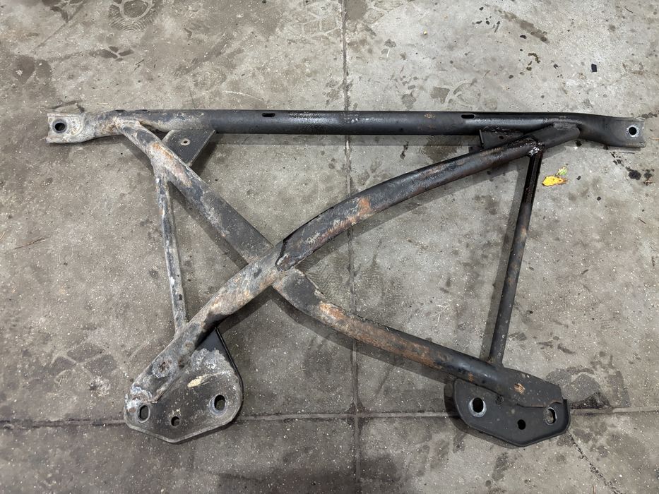 Xbrace x brace e36 cabrio coupe sedan touring compact rozporka