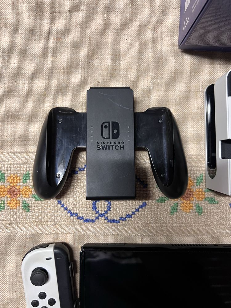 Nintendo switch oled Mario