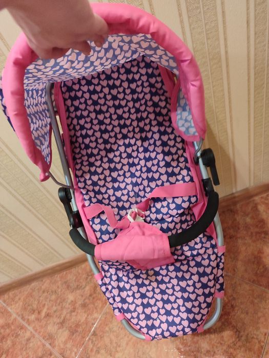 Іграшкова коляска