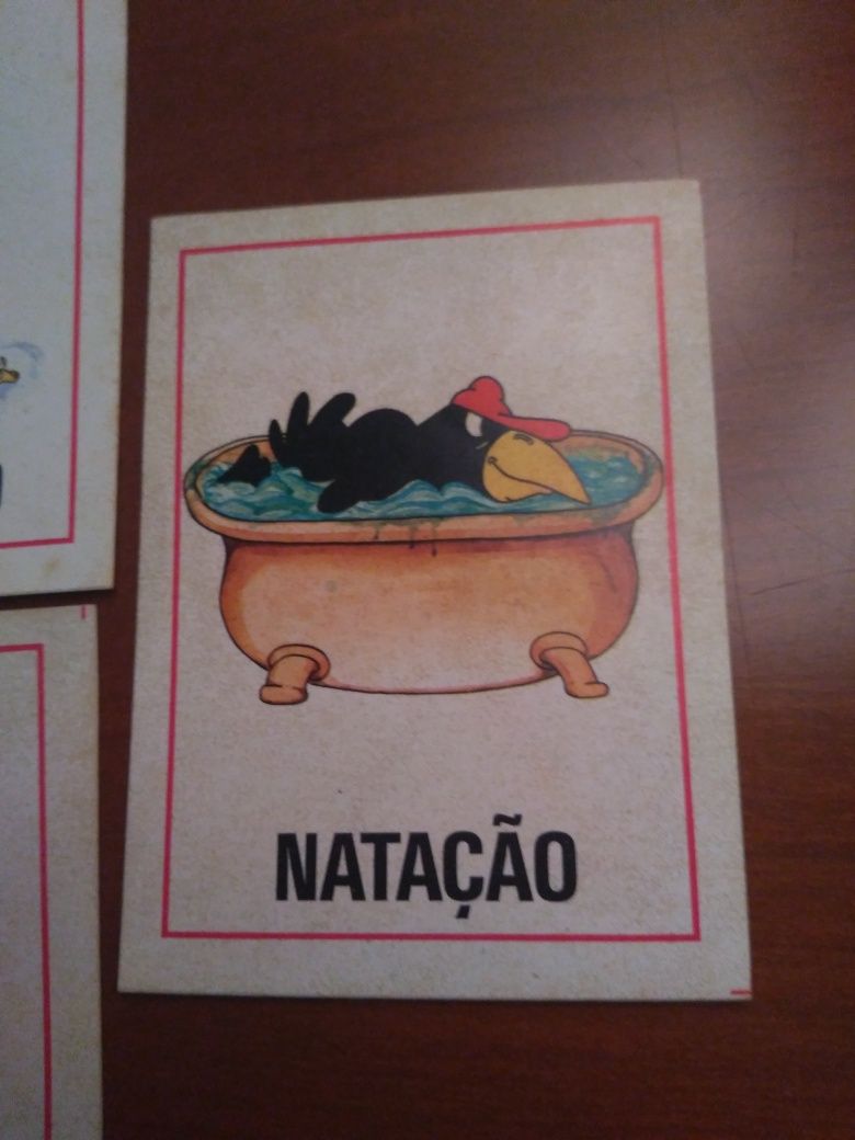 antiga coleção de 11 cromos pinguins no desporto