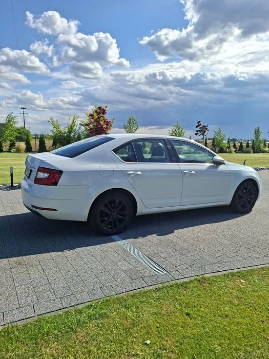 Skoda Octavia Skoda Octavia 1.5 TSI STYLE, BOGATA WERSJA ! Auto z Polskiego salonu