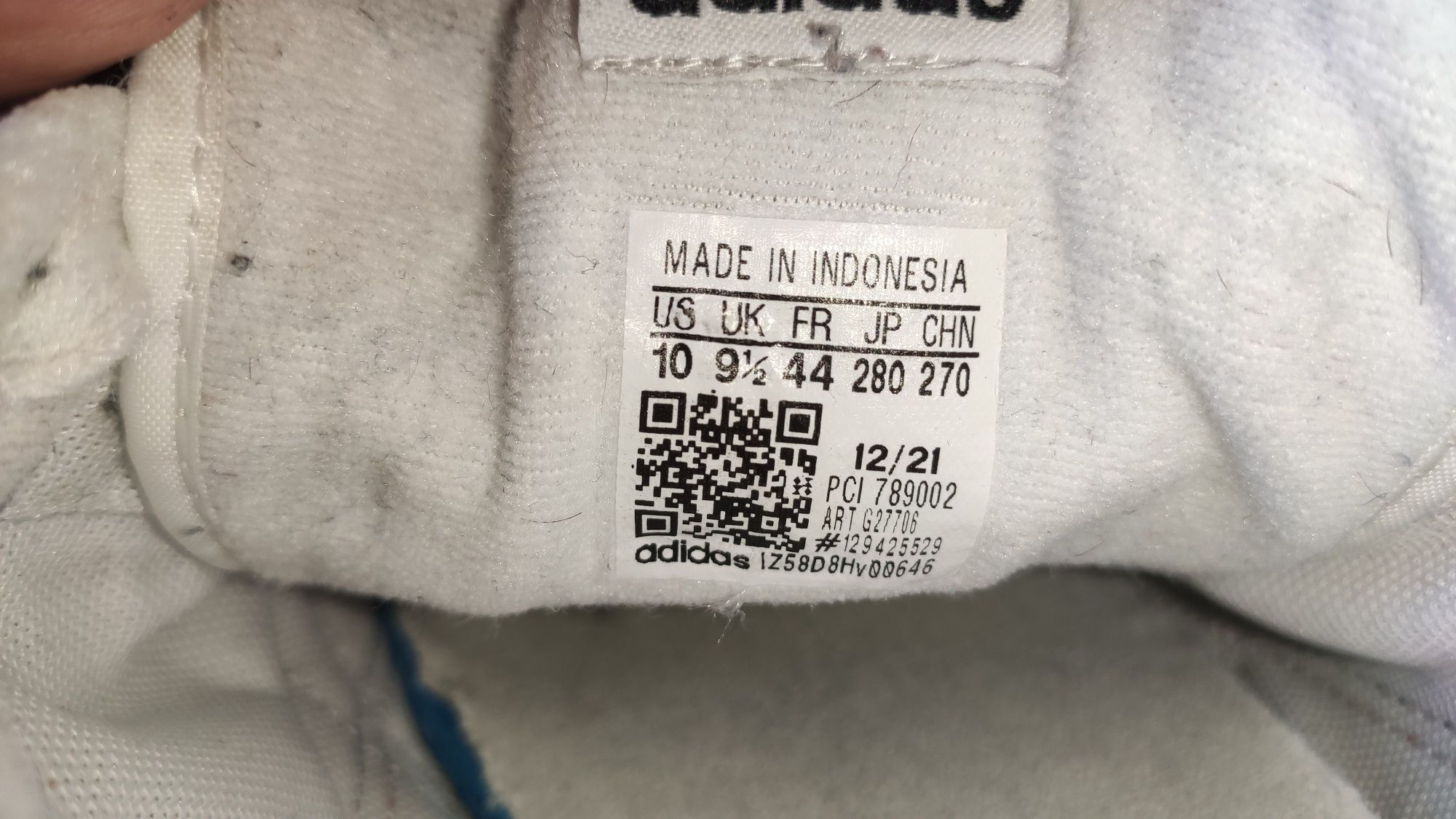 Продам кеди Adidas Continental 80