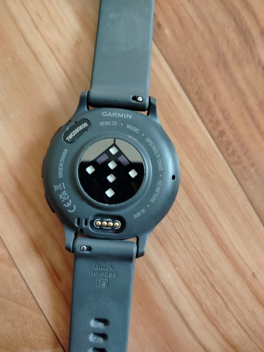 Продам годинники Garmin Venu 3s