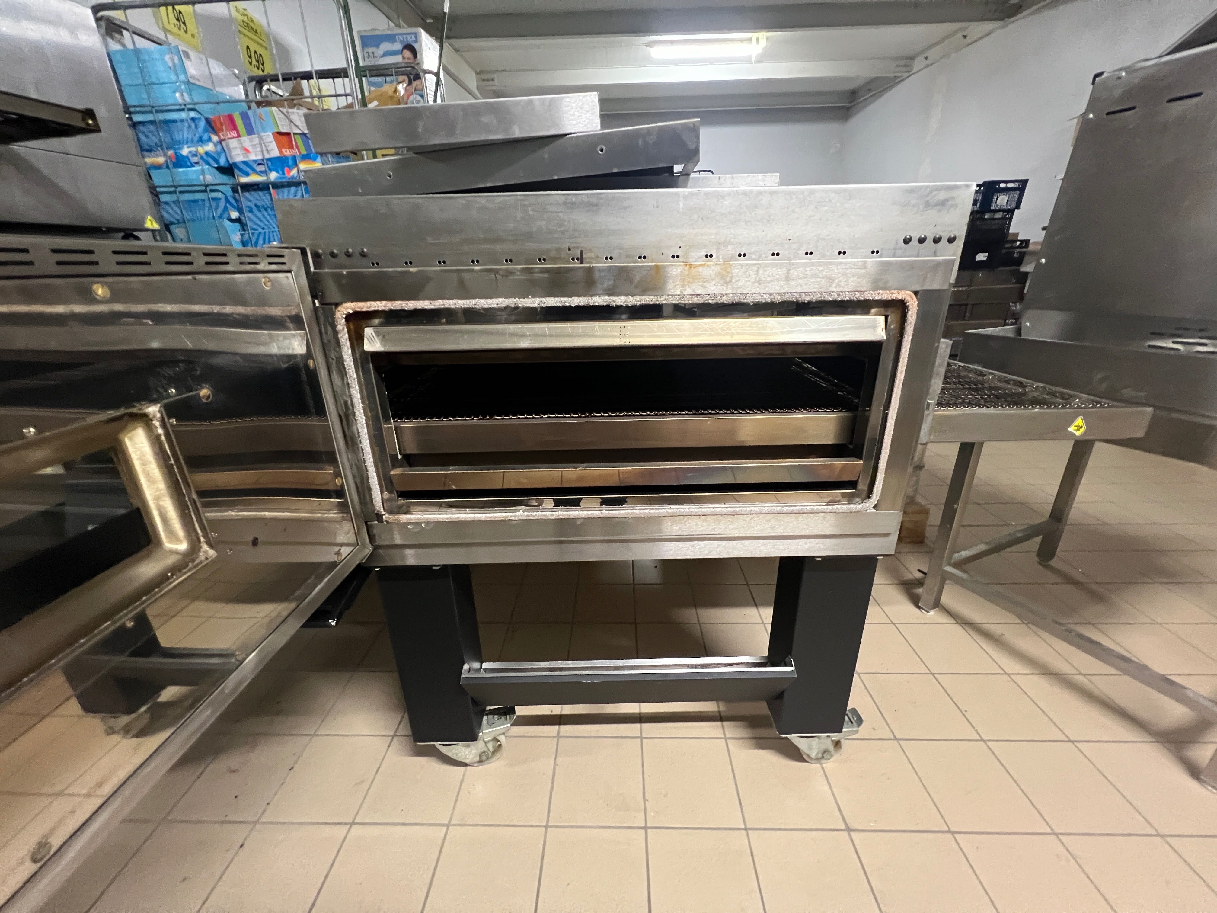 Piec przelotowy do pizzy Moretti Fornii T75E