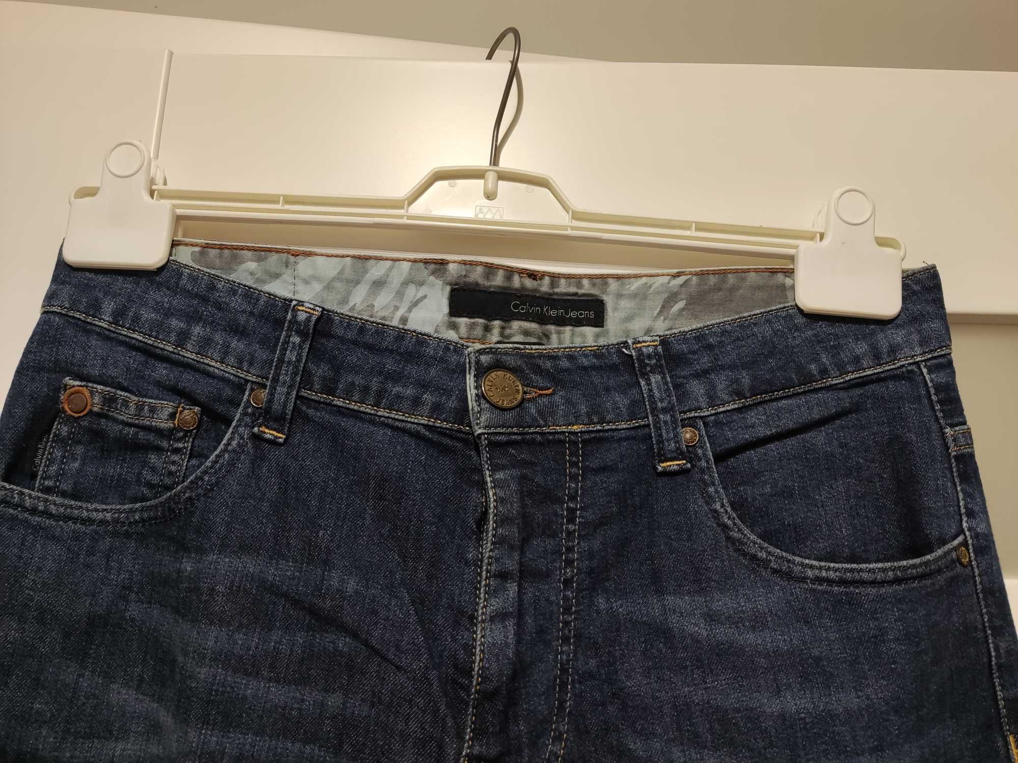 Granatowe jeansy Calvin Klein , nowe, nieużywane, atrakcyjna cena